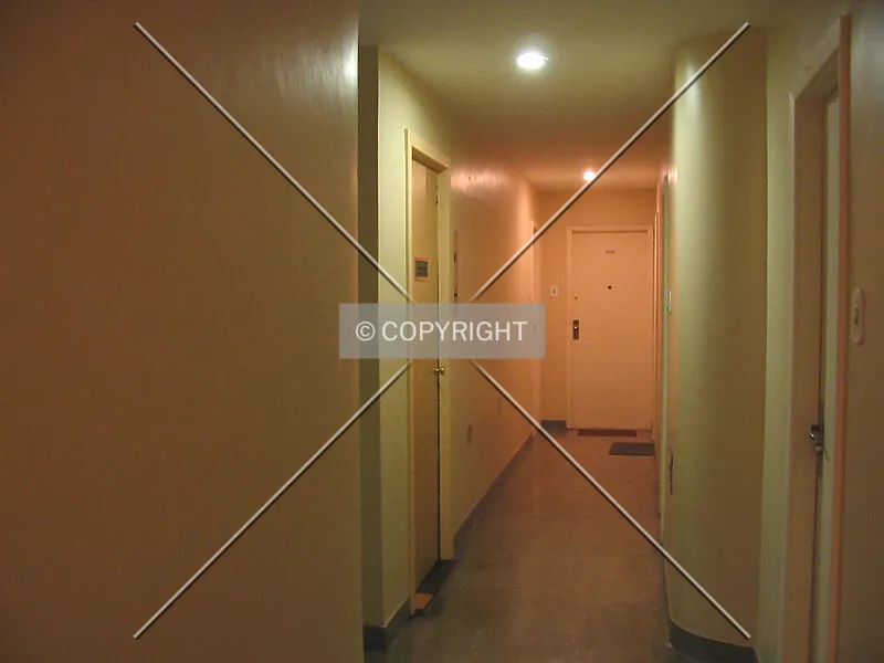 Photo 306-401-043