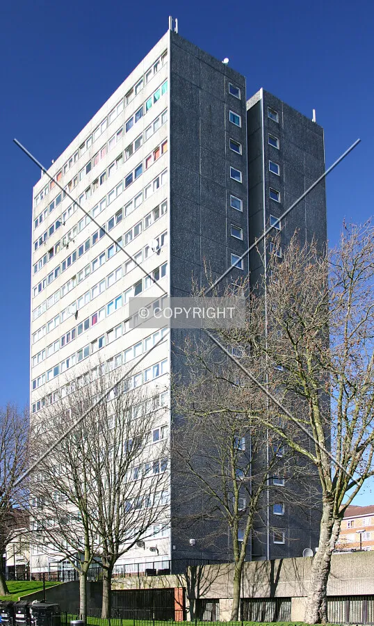 Full-height view north from Crouch Hill