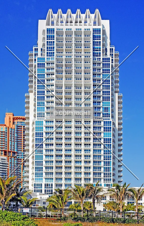 Continuum on South Beach, North Tower