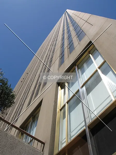 Photo 308-228-684
