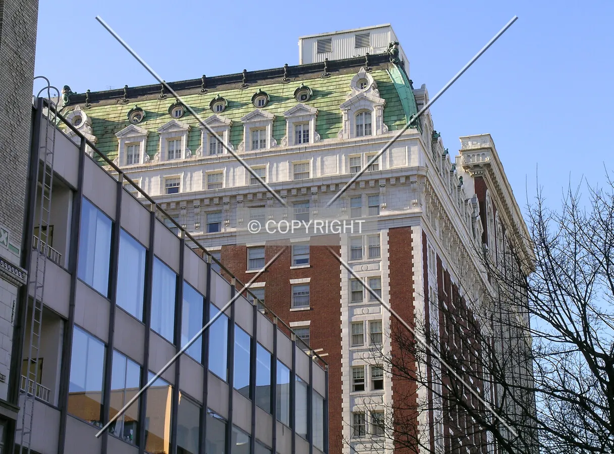 Looking at the roof of the building from the corner of Oak Street and 6th Avenue