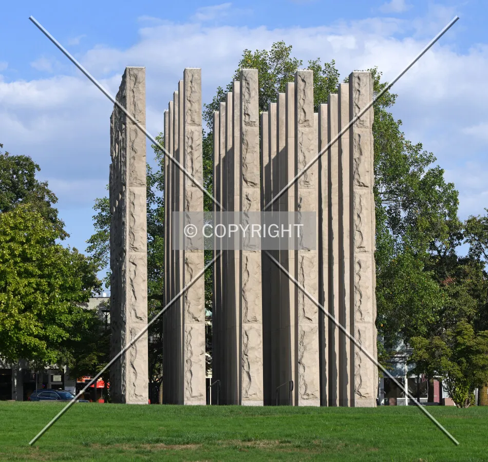 Veterans Memorial from the northwest