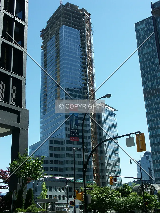 Nearing the top, view from in front of Marriott Pinnacle