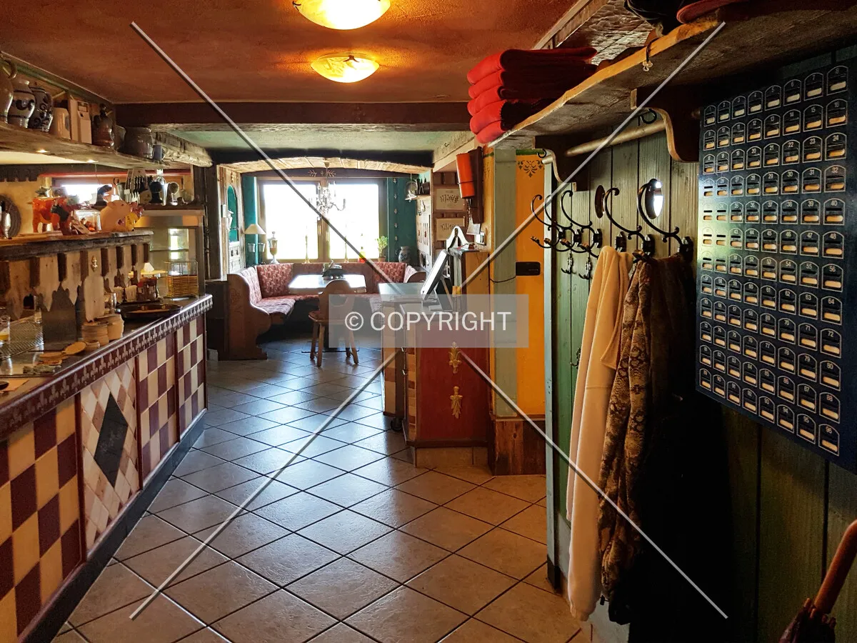 Photo 312-638-613