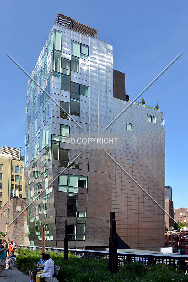 View from the southwest at 24th Street and the High Line