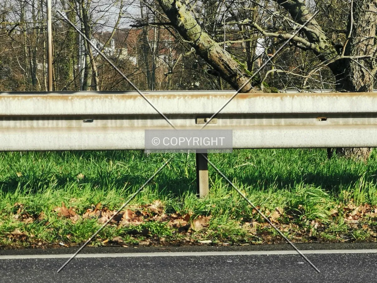 Crash barrier
