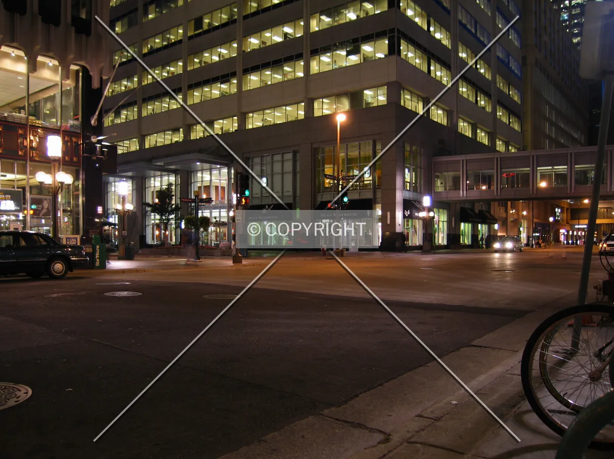 Across Nicollet Mall intersection towards 800 Nicollet