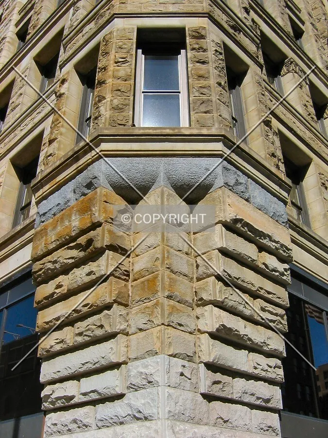 Corner detail