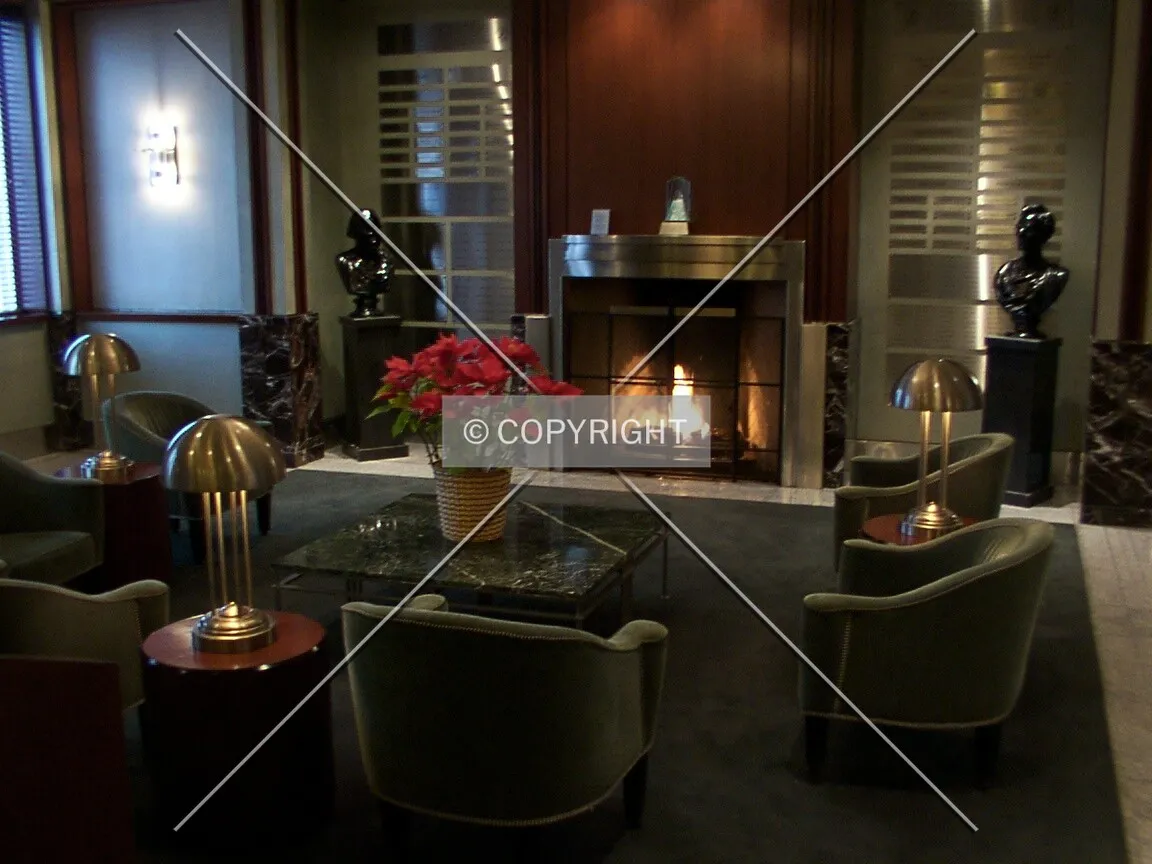Lounge area on the north side of the lobby