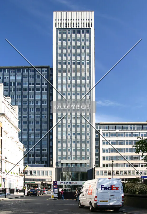View south across Cavendish Square