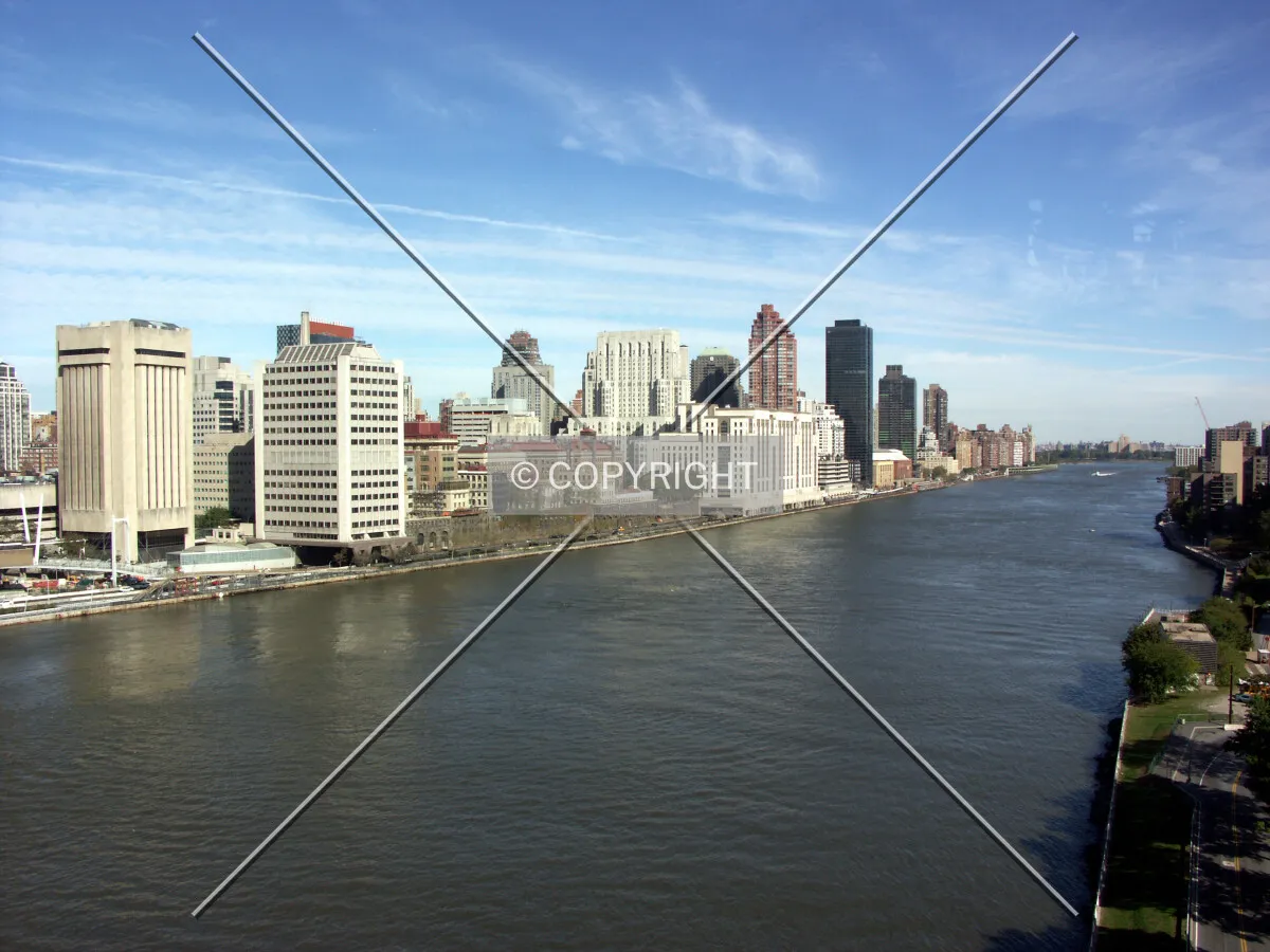 Looking north from Roosevelt Island Tram