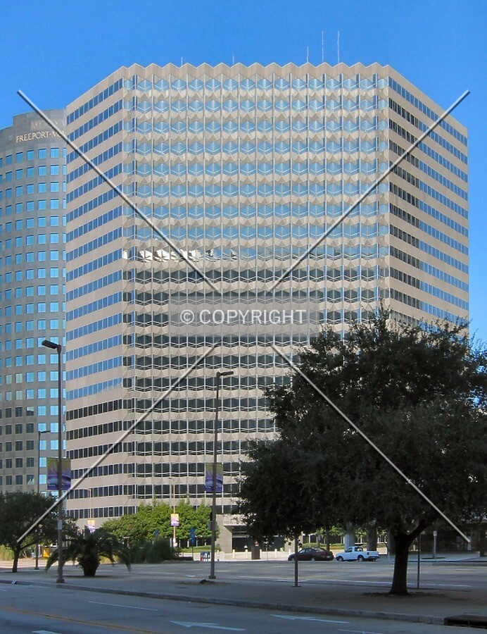 View to the northwest across Poydras Street