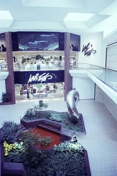 Fair Oaks Mall