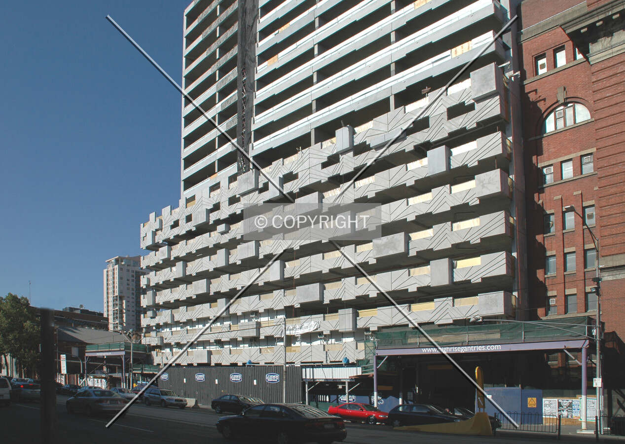 Podium fronting Spencer Street