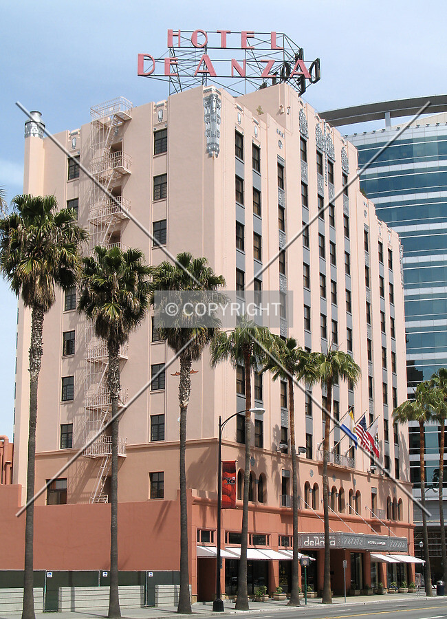 Southwest corner of an art deco icon