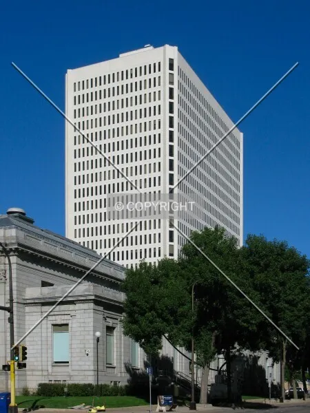 Photo 320-438-371