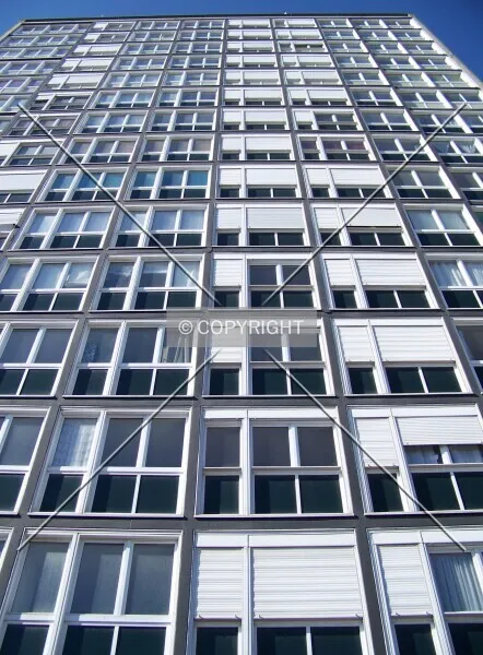 Photo 320-719-476