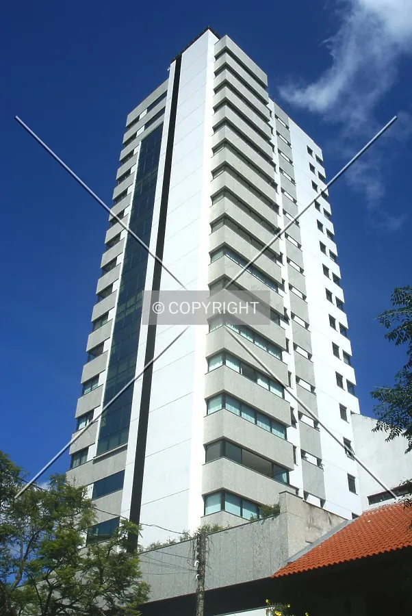 North and East façades seen from Rua Comendador Rheingantz