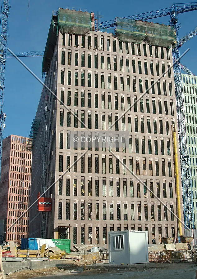 Photo 322-070-017