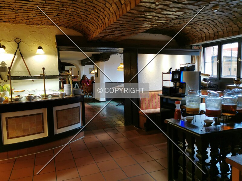 Photo 322-114-883