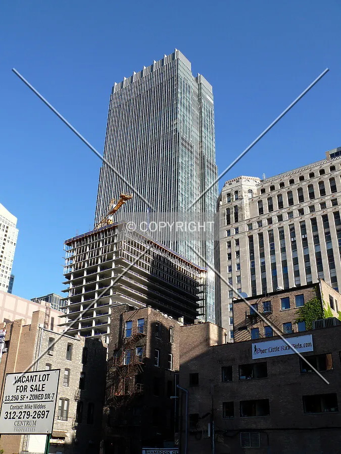 View to the southeast from a parking lot on Kinzie Street