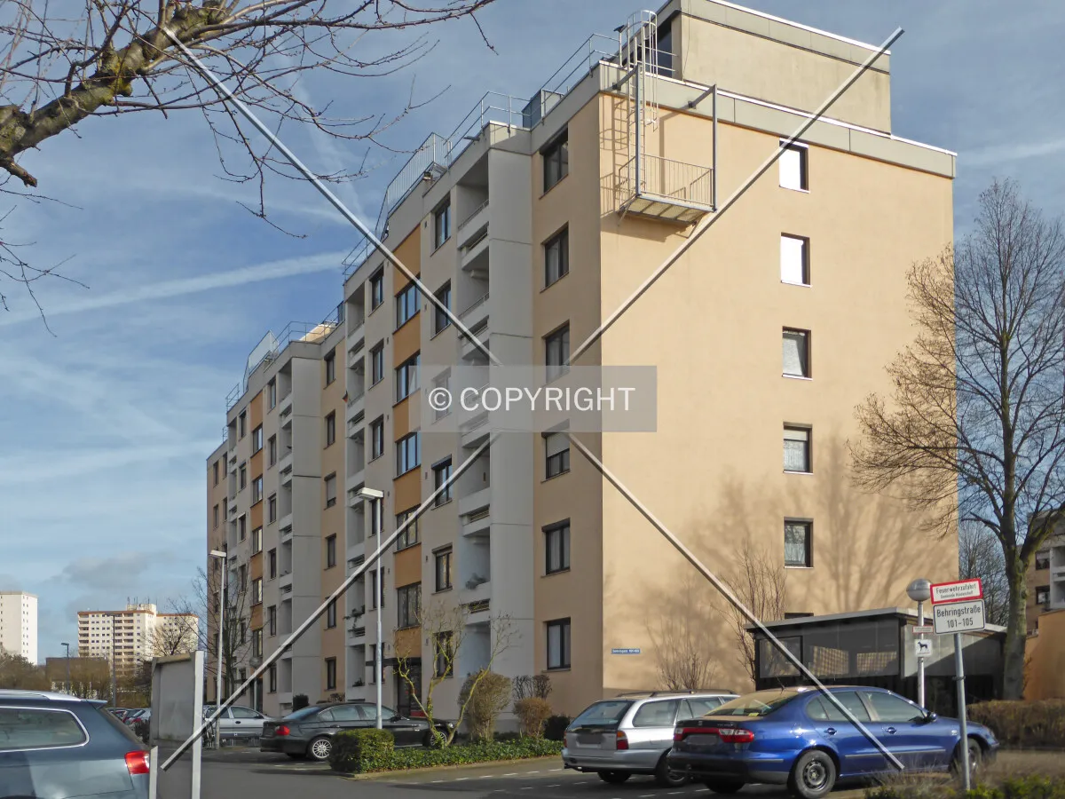 Photo 323-517-450