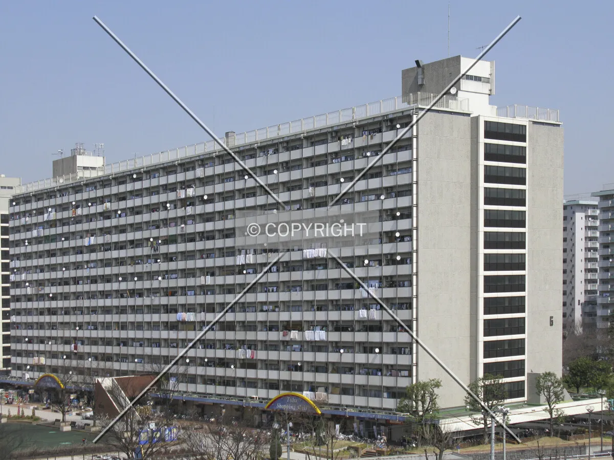 Full-height viewed from the southwest