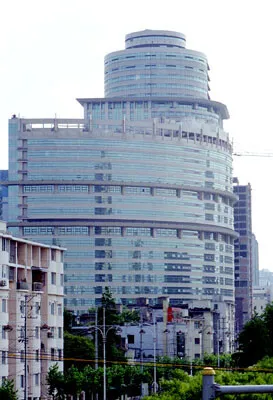 VIew from the footbridge over Zhaojiabang Road