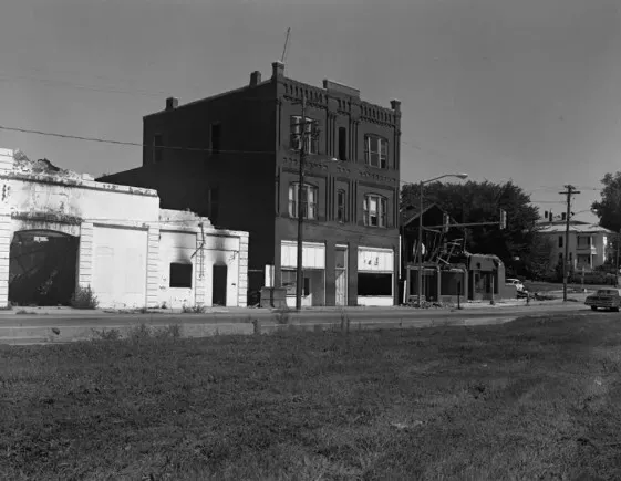 Photo 325-001-063