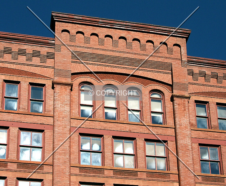 Photo 325-246-647