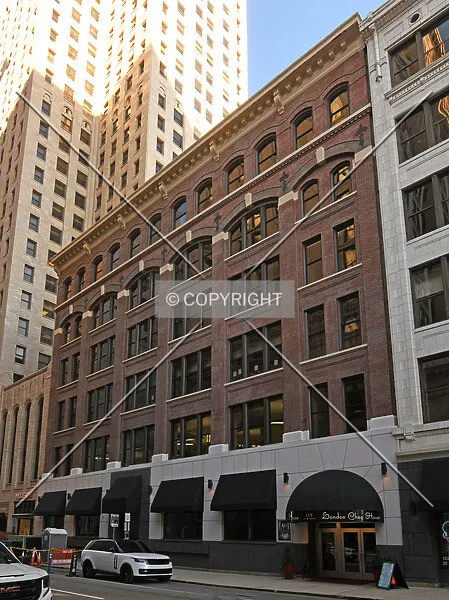 Photo 325-306-198
