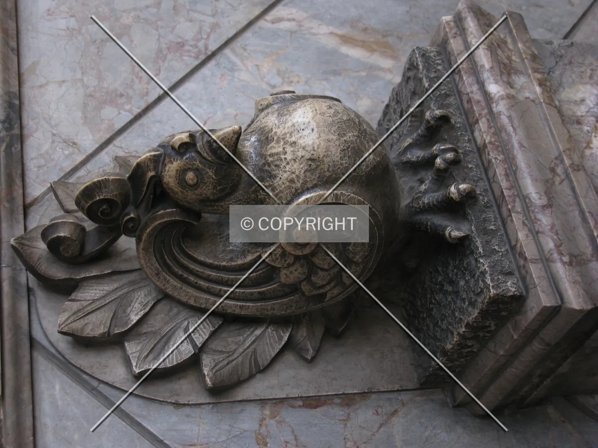 Photo 325-379-628
