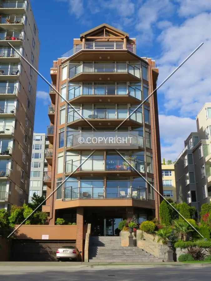 Full front elevation from across Beach Avenue