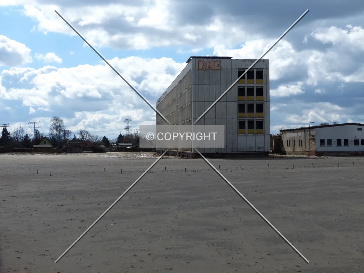 Photo 326-202-820
