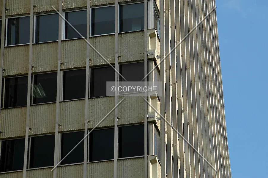 Photo 326-406-627