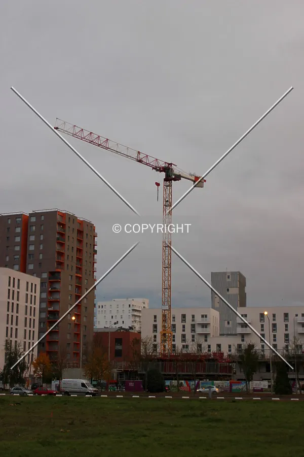 Photo 327-073-680