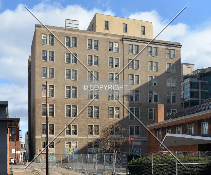 Photo 327-567-420