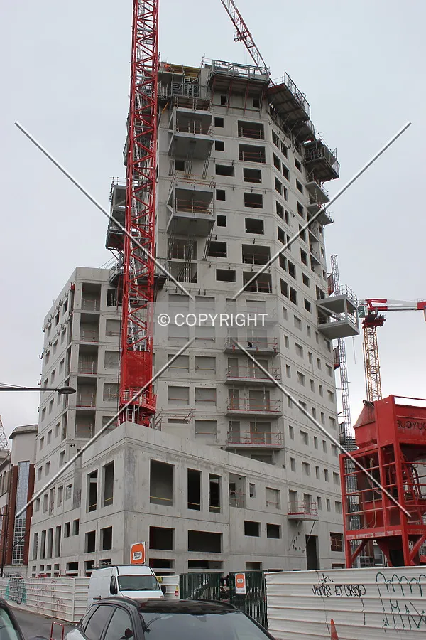 Photo 328-027-644