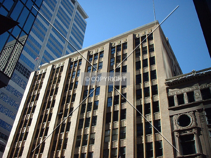 Photo 328-215-372