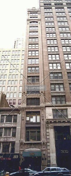 Photo 328-299-037