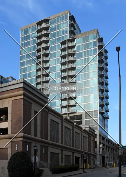 Photo 329-244-038