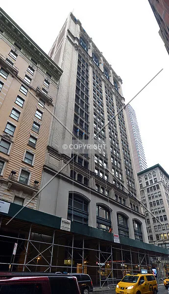 Photo 329-590-053