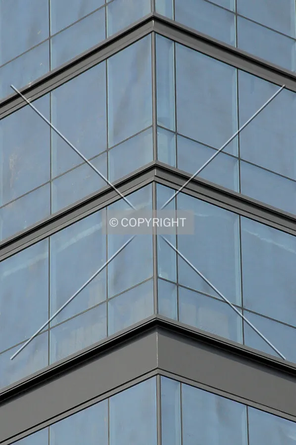 Facade detail on the middle floors at the southwest corner