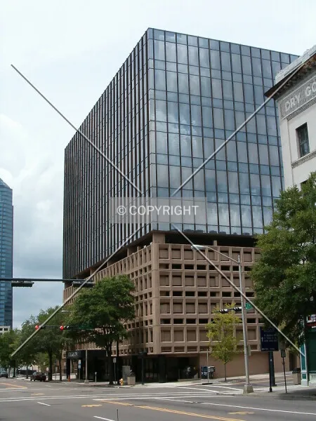 Photo 329-892-463