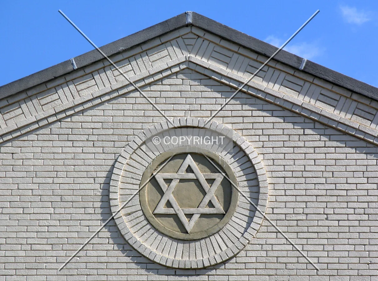 Detail of the western facade