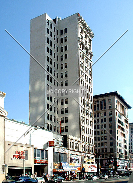 Photo 335-938-480