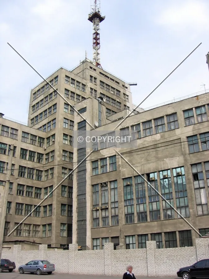 View from the backside (from Prospekt Pravdi)