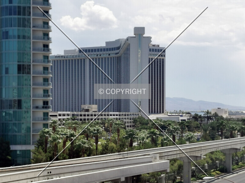 Photo 003-404-276