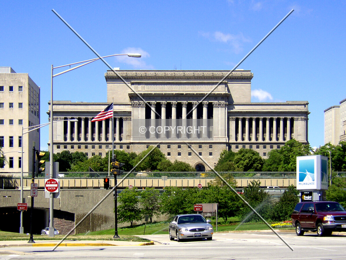 From Kilbourn Avenue to the east
