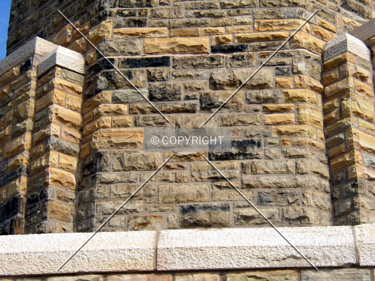 Detail of the pedestal's western facade
